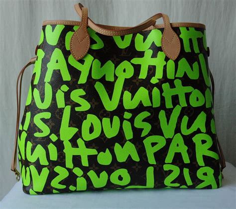 louis vuitton graffiti bag green